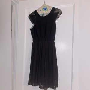 Knee length cap sleeve LDB